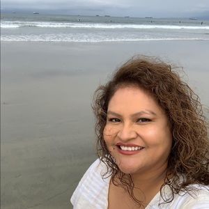 Meet your Posher, Regina